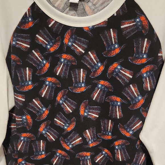 LuLaRoe Randy Patriotic Red White And Blue 4th Of July Shirt Size Large - Picture 1 of 5